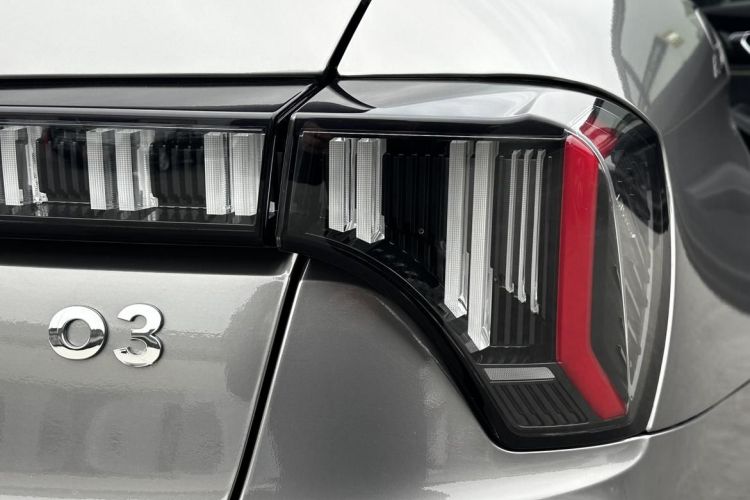 领克03 2025款 1.5TD DCT冠军版Pro车身外观6010