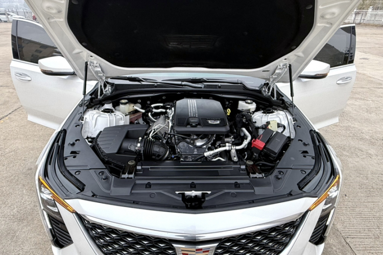 凯迪拉克CT5 2024款 28T 豪华型Pro车身外观6002