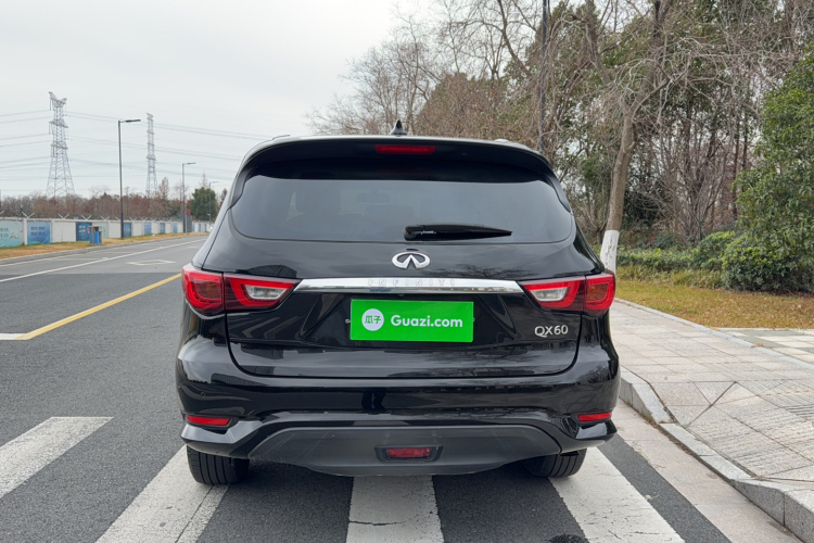 英菲尼迪QX60(进口) 2016款 2.5 S/C Hybrid 两驱卓越版 国V车身外观6004