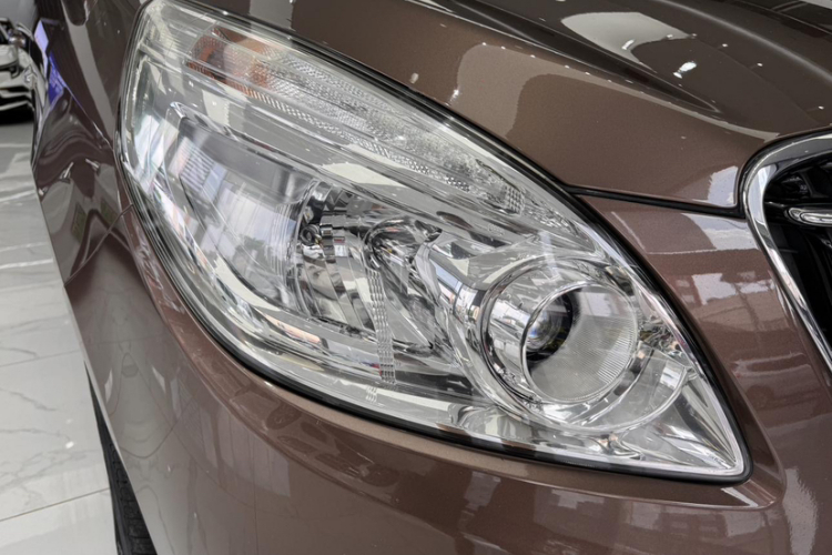 别克GL8 2018款 28T 尊贵型 国VI局部细节36