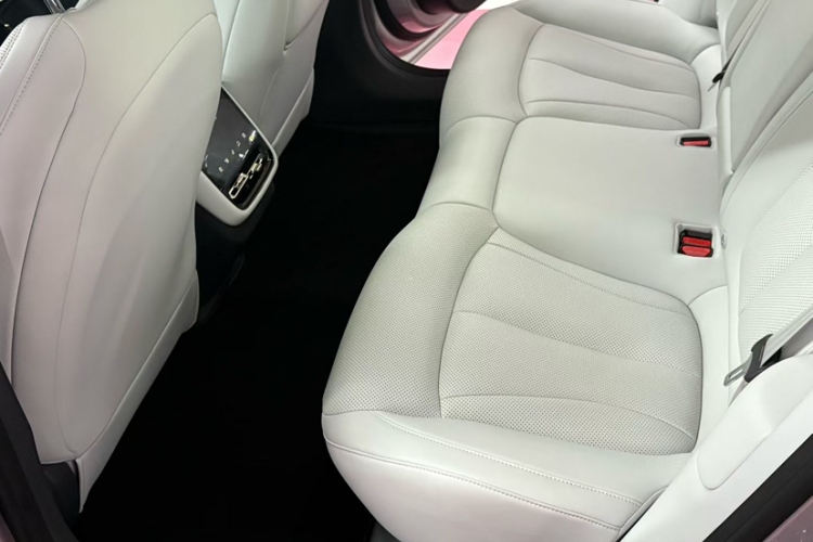 小鹏P7+ 2024款 超长续航 Max中控内饰7003