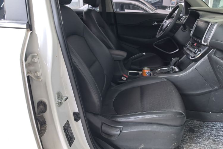 北京现代ix35 2020款 2.0L 自动两驱智勇·畅享版中控内饰7007