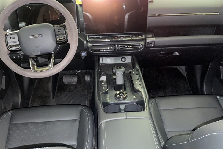 哈弗大狗 PLUS 2023款 1.5T 两驱潮野版Plus中控内饰7003