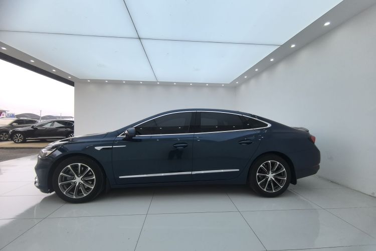 别克 君越 2022款 652T 豪华型车身外观6011