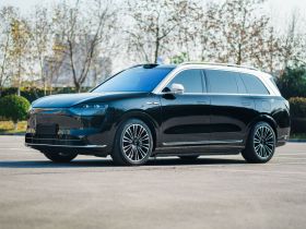 鸿蒙智行 问界M9 2024款 增程 Ultra版 42kWh 6座版