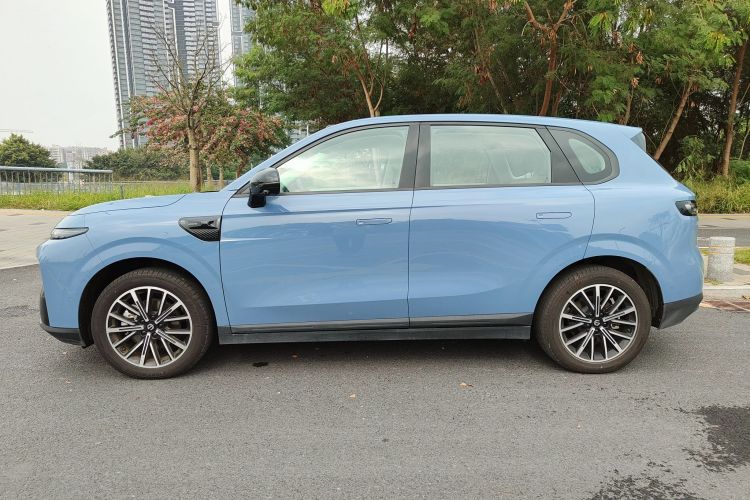 零跑汽车 零跑B10 2025款 510激光雷达版车身外观6012