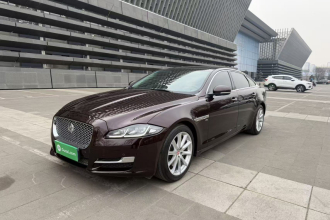 捷豹XJ 2016款 XJL 3.0 SC 四驱全景商务版
