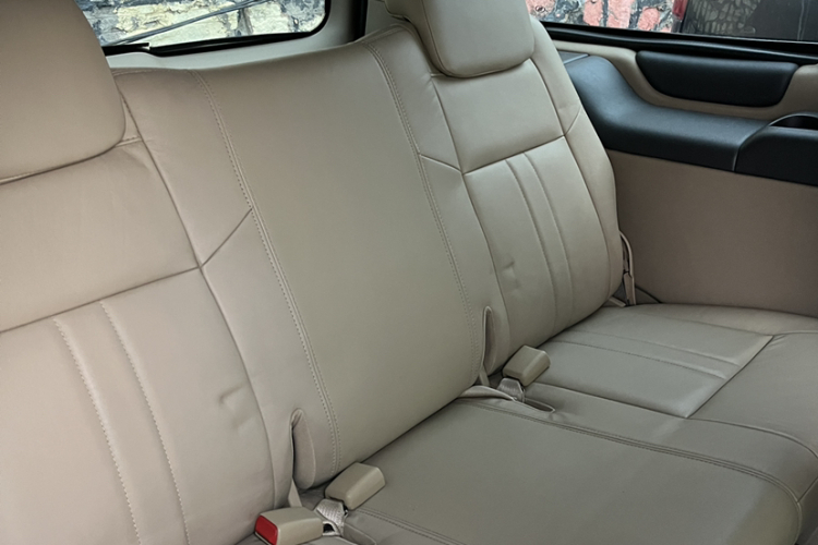 别克GL8 2014款 2.4L 行政版中控内饰7005