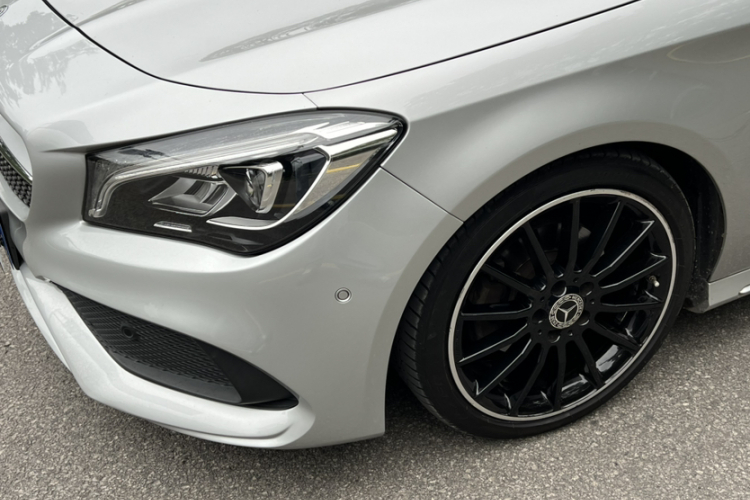 奔驰CLA 2018款 CLA 200 时尚型车身外观6010