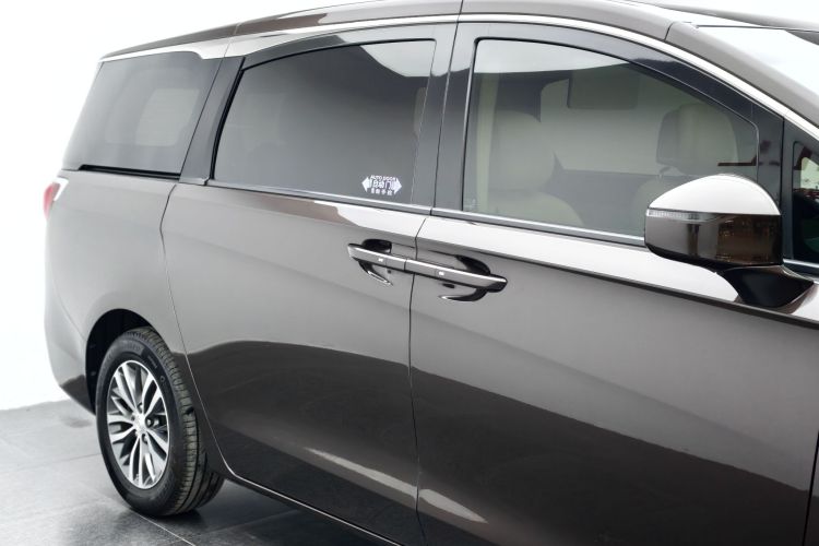 别克GL8 2020款 ES陆尊 653T 舒适型车身外观6005