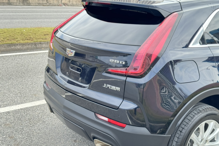 凯迪拉克XT4 2021款 28T 两驱技术型车身外观6007