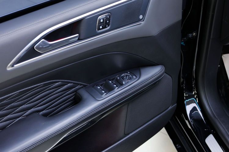 福特 金牛座 2019款 EcoBoost 245 Vignale臻享版中控内饰7002