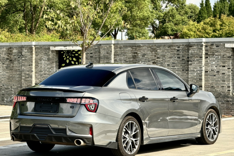 领克03 2022款 2.0TD DCT劲Pro车身外观6002