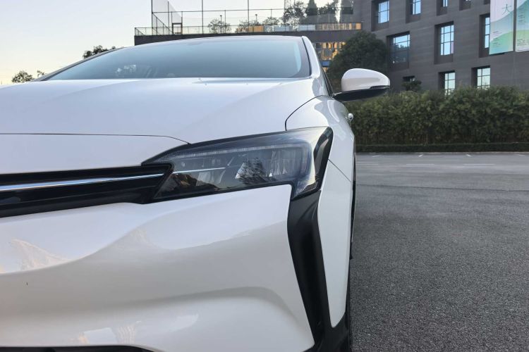 别克 微蓝6 2023款 430km 出行版车身外观6009