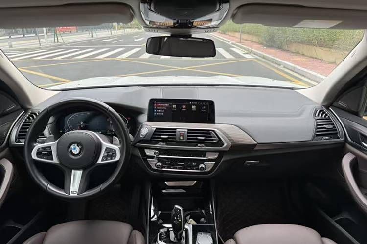 宝马X3 2021款 xDrive25i M运动套装中控内饰7008