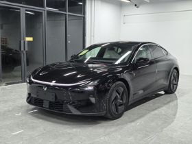 极越07 2024款 标准版