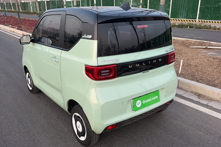 五菱汽车 宏光MINIEV 2022款 马卡龙臻享款 磷酸铁锂车身外观6007