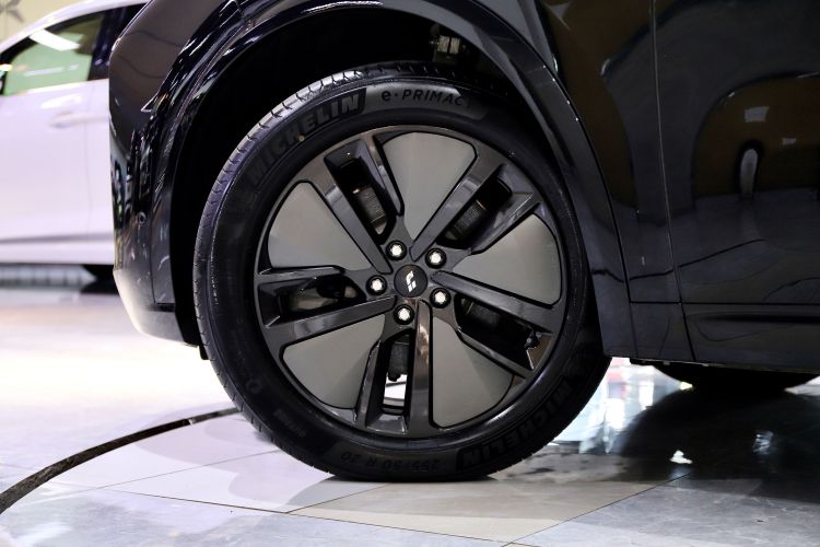 理想汽车 理想L8 2024款 Pro车身外观6007