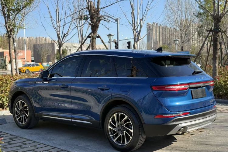 林肯 冒险家 2020款 2.0T 两驱尊雅版车身外观6006