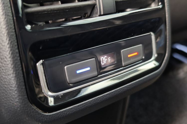 大众 蔚揽 2021款 2.0T 舒行版中控内饰7004