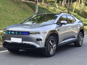 长安启源E07 2025款 纯电 四驱 90kWh Ultra高性能版