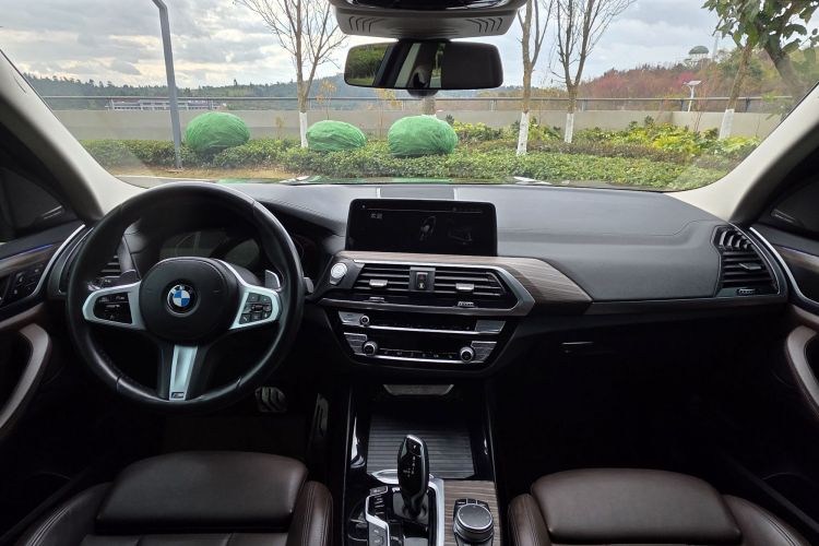 宝马X3 2020款  xDrive28i M运动套装中控内饰7001