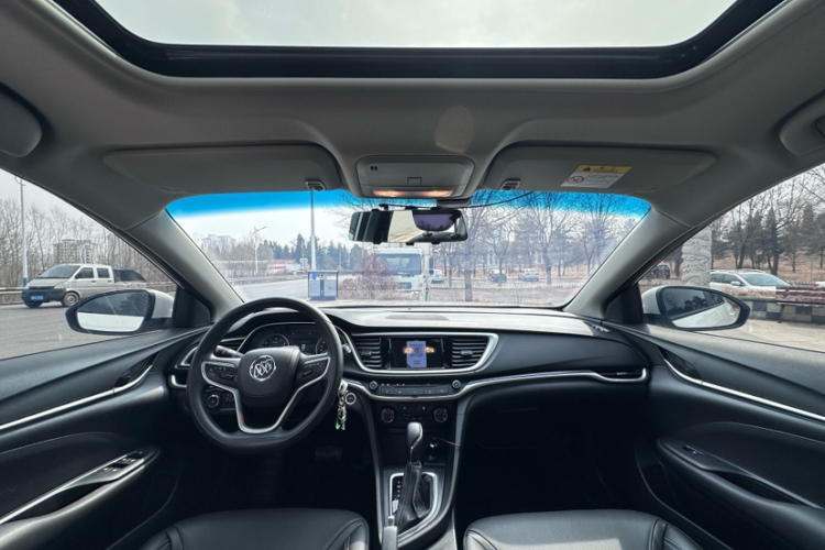 别克 英朗 2021款 改款 典范 1.5L 自动精英型中控内饰7002