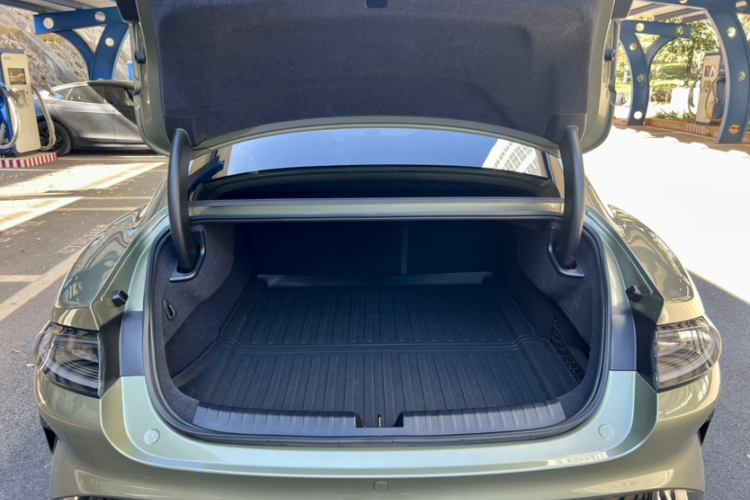 小米汽车 小米SU7 2024款 后驱超长续航高阶智驾Pro版局部细节23