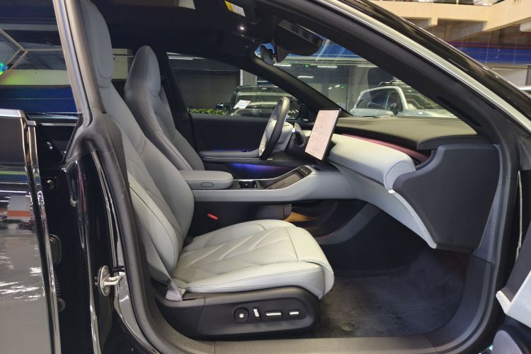 蔚来ET5T 2025款 75kWh Touring中控内饰7003