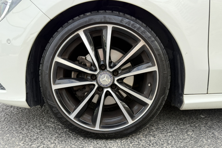 奔驰CLA 2016款 CLA 200 时尚型车身外观6004