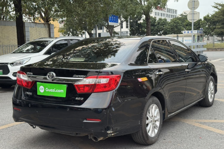 丰田 凯美瑞 2013款 2.0G 舒适版车身外观6002