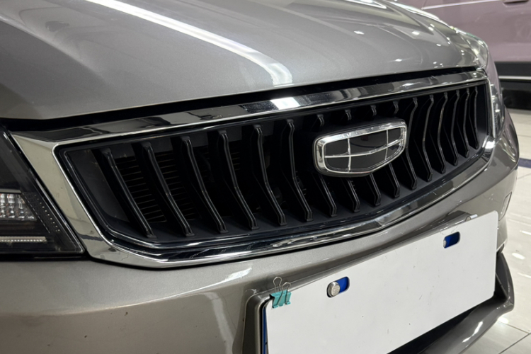 吉利汽车 帝豪 2021款 UP 1.5L CVT豪华型车身外观6004