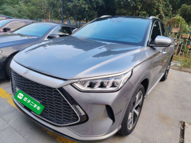 比亚迪 宋PLUS新能源 2021款 DM-i 51KM 尊荣型