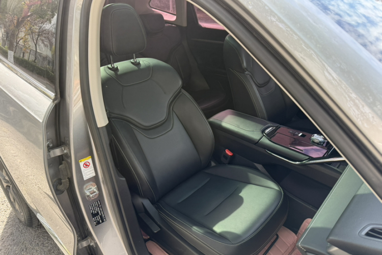 哈弗H6 2021款 第三代 2.0T 自动四驱Max局部细节41