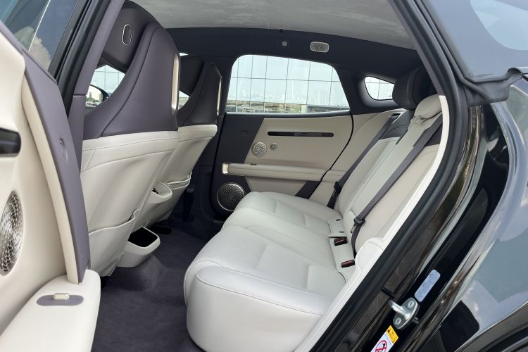 阿维塔06 2025款 Max增程版中控内饰7003