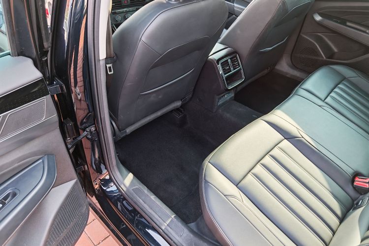 大众 帕萨特 2024款 280TSI 商务版中控内饰7007