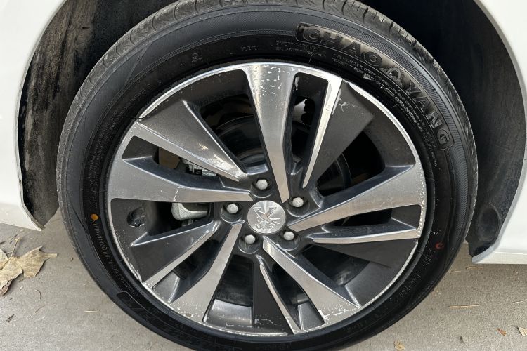 标致408 2020款 360THP 十周年质臻版车身外观6006