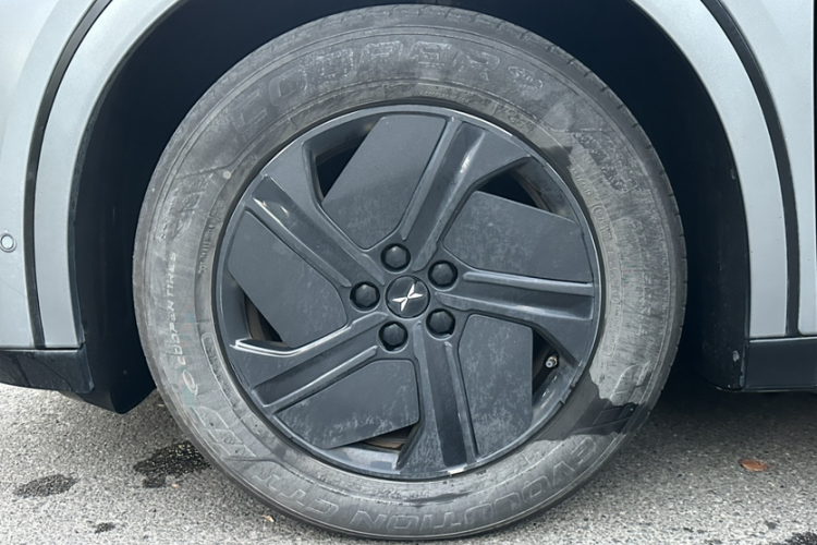 小鹏G6 2023款 755 超长续航 Pro车身外观6002