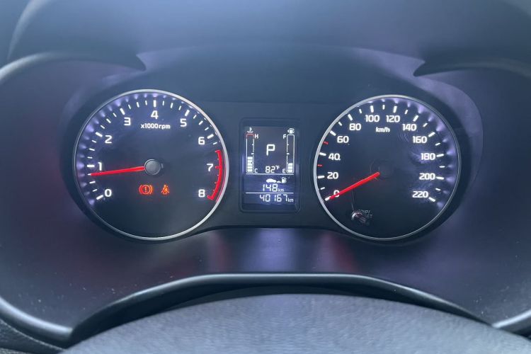 起亚 焕驰 2019款 1.4L 自动智享版Value 国VI中控内饰15