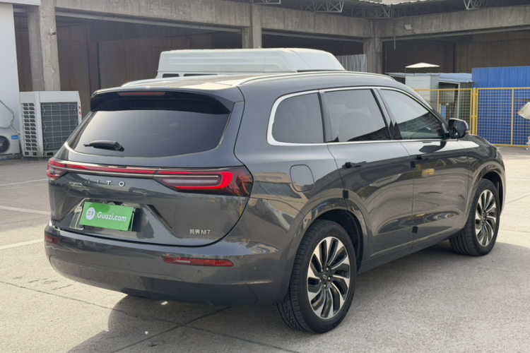 鸿蒙智行 问界M7 2024款 1.5T 后驱Plus版 5座车身外观6004