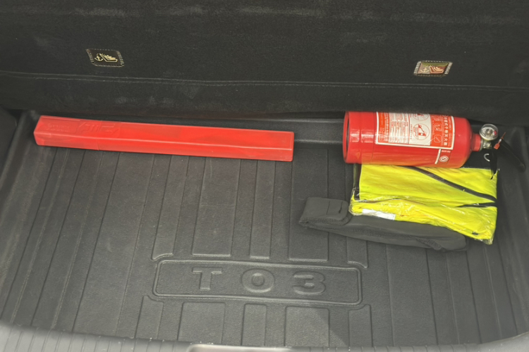 零跑汽车 零跑T03 2022款 炫晶版局部细节23