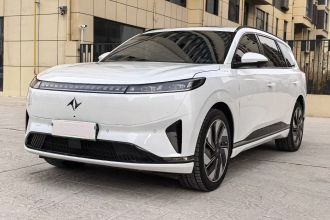 东风奕派 eπ008 2024款 636Max纯电版 6座