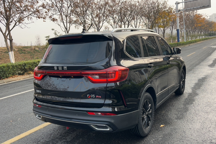 SWM斯威汽车 SWM斯威G05 2022款 PRO 1.5T DCT精英型 7座车身外观6005