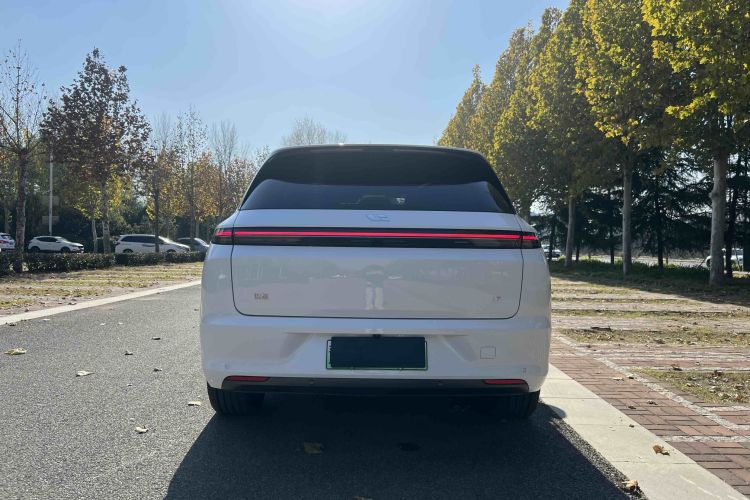 理想汽车 理想L7 2023款 Air车身外观6008