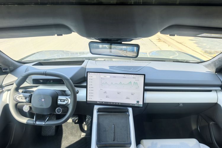 小鹏P7 2025款 702 长续航 Ultra中控内饰7001