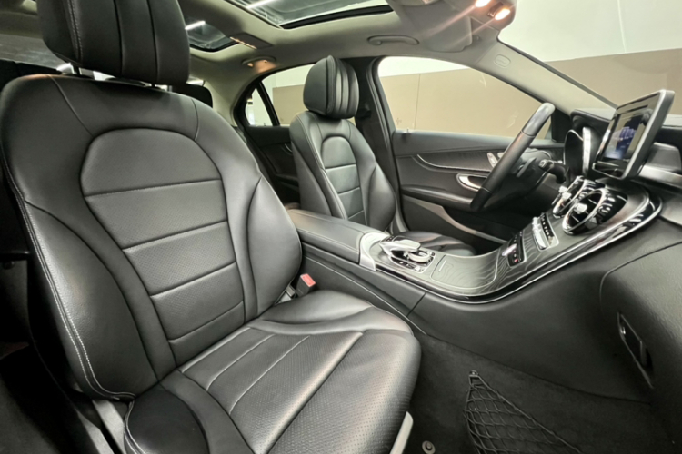 奔驰C级 2015款 C 200 L 运动型局部细节41