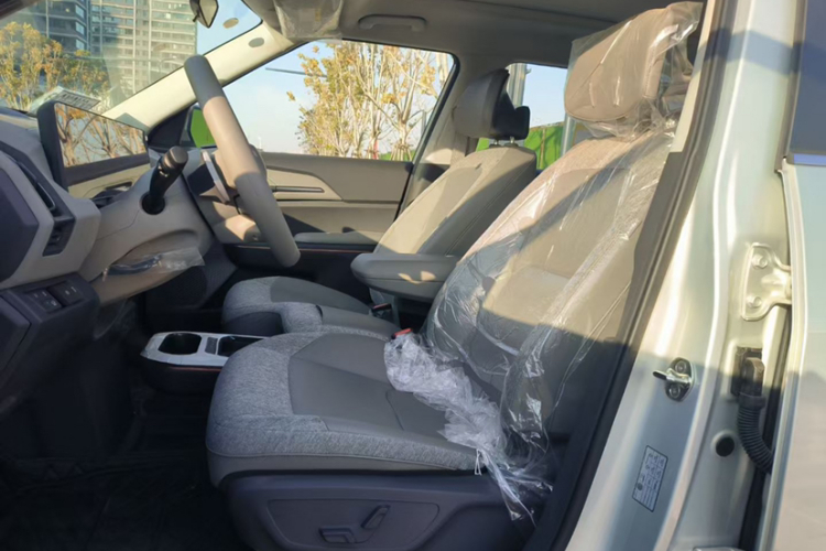 起亚EV5 2024款 530 Air中控内饰7002