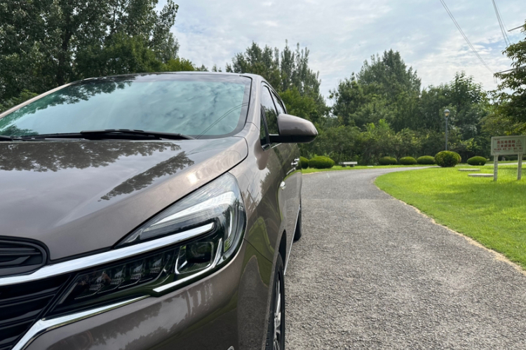 别克GL8 2020款 陆上公务舱 652T 豪华型局部细节36