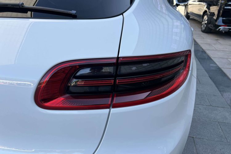 保时捷 2017款  Macan 2.0T车身外观6009