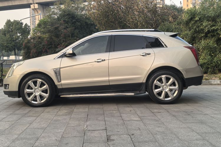 凯迪拉克SRX 2013款 3.6L 旗舰型车身外观6003